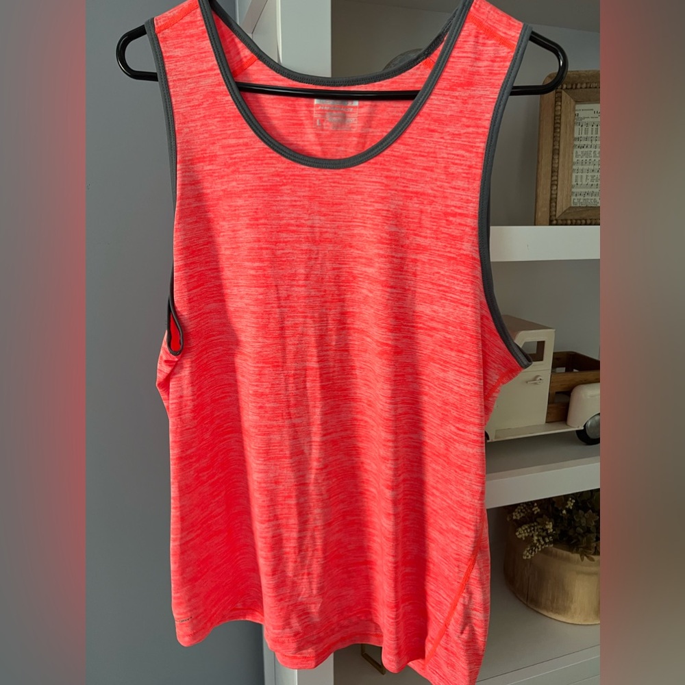 Ladies coral Layer 8 tank